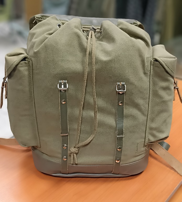   BW Gebirgsrucksack oliv