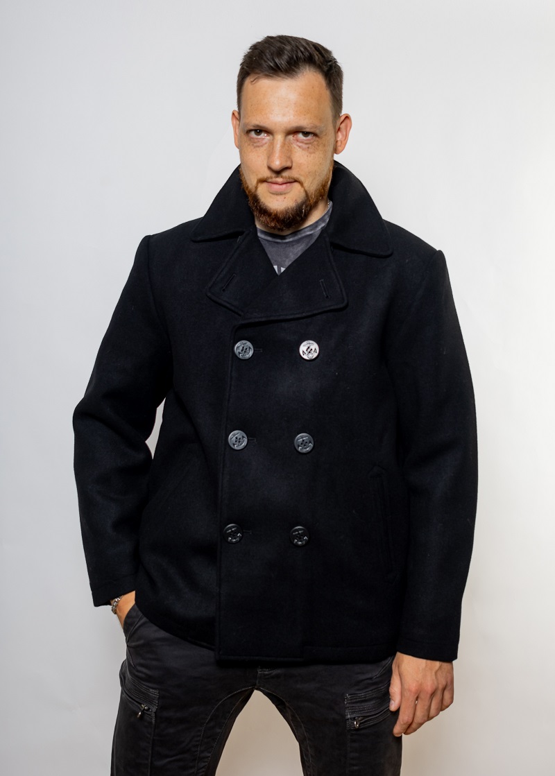   Peacoat lack