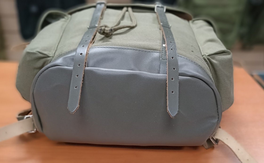   BW Gebirgsrucksack oliv